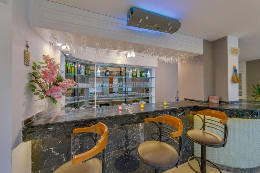 The View City Hotel Kusadasi Exterior photo
