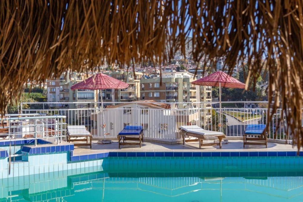 The View City Hotel Kusadasi Exterior photo